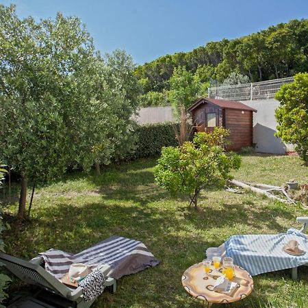 Casa L'Alivi Apartamento Luri Exterior foto